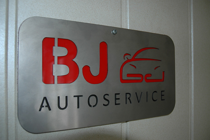 Opengewerkte turbo voor BJ Autoservice